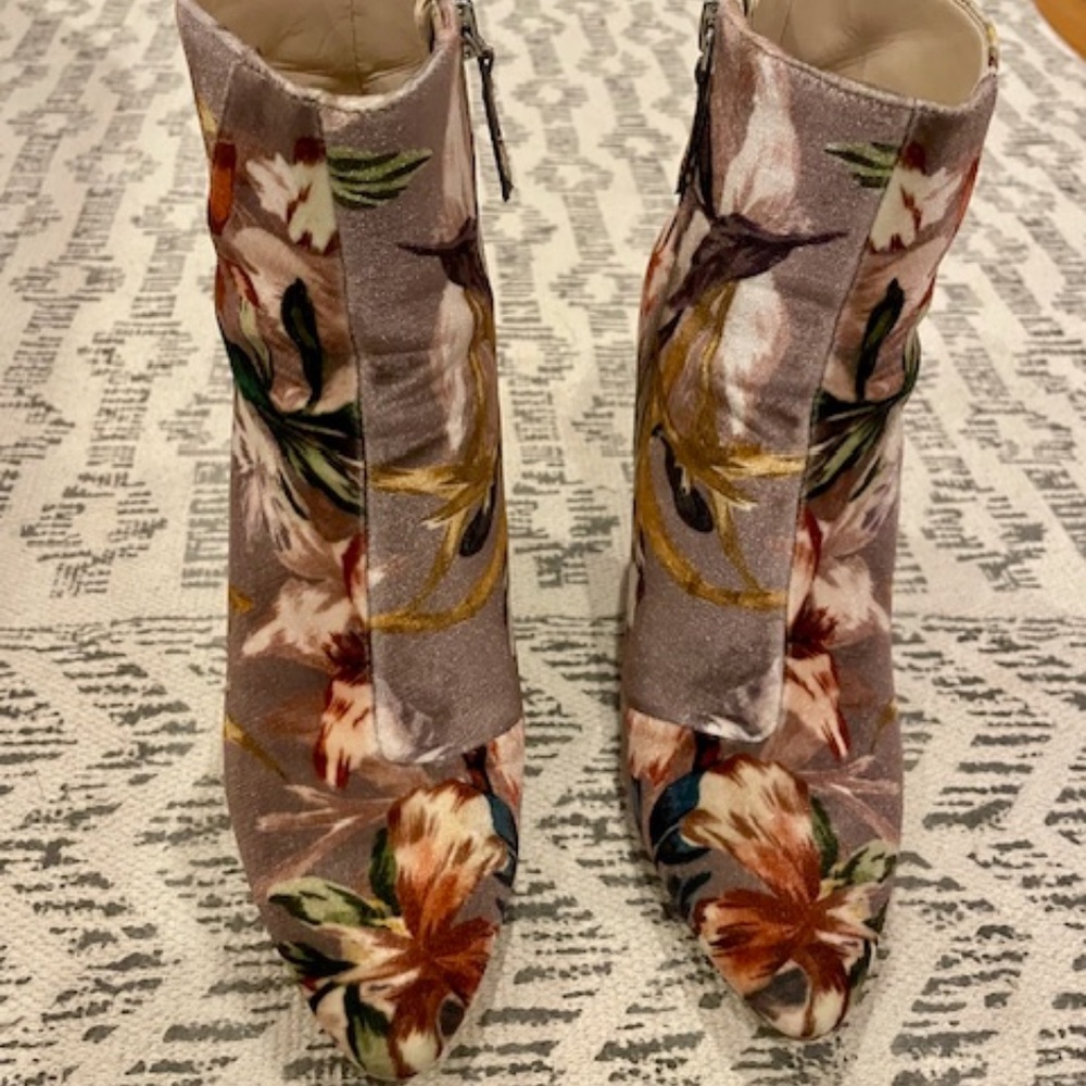 Nine West Floral Bootie